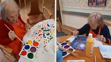 Glasgow care home Resident discovers passion for the arts